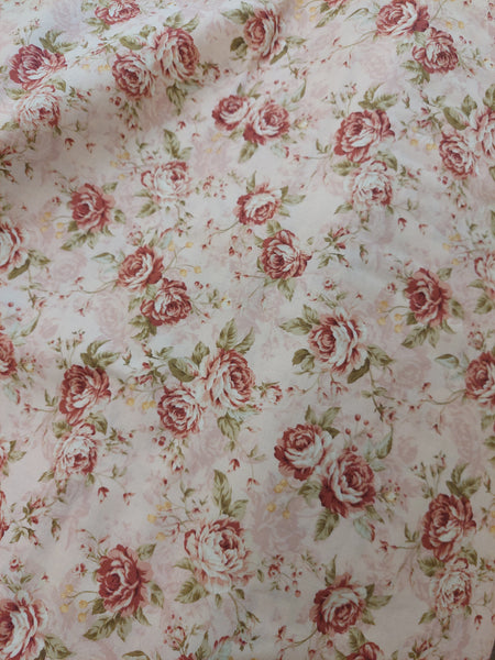 Kilala Antique Roses 201205-12A cotton Fabric Roses