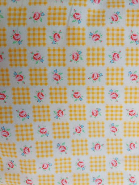 Flower Sugar cotton fabric by Lecien 30844-50 Square in Yellow