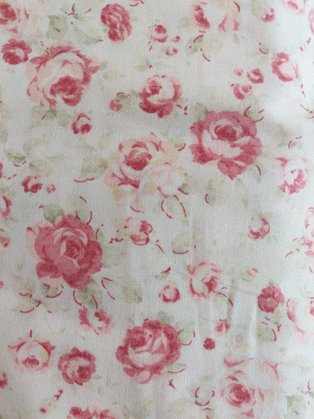 Durham Quilt Collection cotton fabric by Lecien 31338-20 Red Roses on Pink